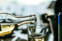 Число умерших в результате отравления алкоголем в Оренбуржье выросло до 29 человек 