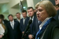 Савицкая: депутаты должны принимать законы, отвечающие интересам граждан