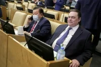 Спустя 14 лет вернулся в кресло депутата Геннадий Семигин, сопредседатель партии «Справедливая Россия — За правду».