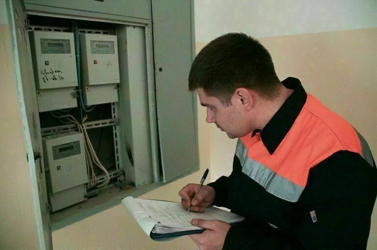 Введение штрафов за установку «умных» счётчиков хотят перенести на 2024 год
