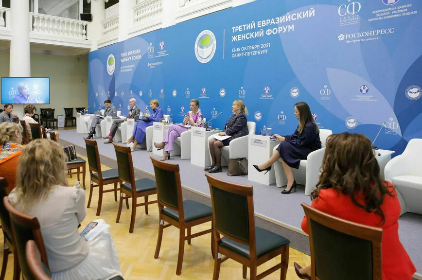Журналистику попросили не путать с блогерством