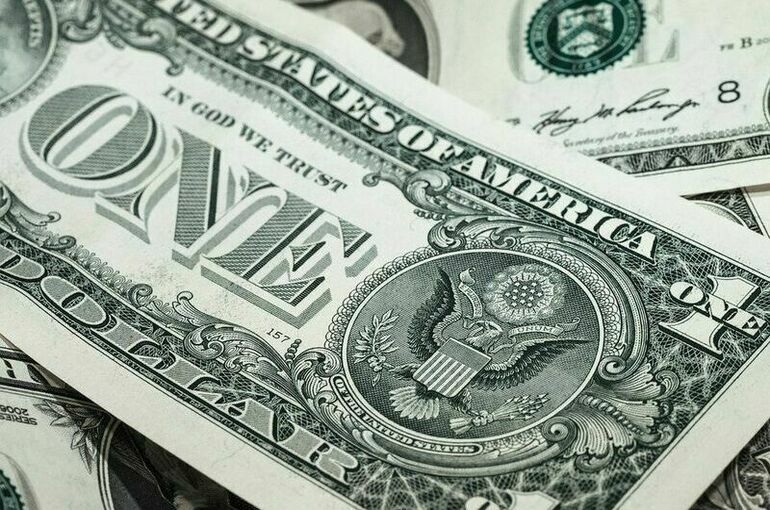 Экономист объяснил ослабление доллара