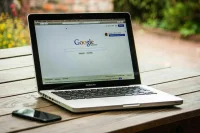 Роскомнадзор составил 16 протоколов в отношении Google за неудаление запрещённого контента 