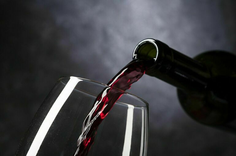 Проверки виноделов по сертификации продукции отложили до конца года 