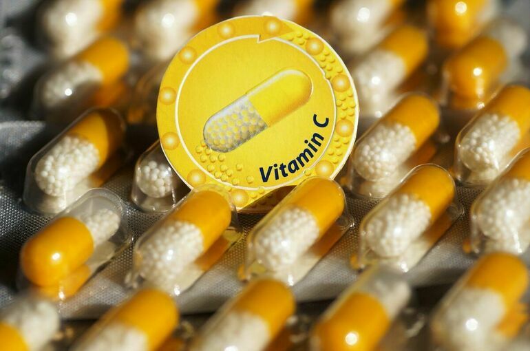 Китайские учёные заявили об эффективности витамина С при борьбе с COVID-19