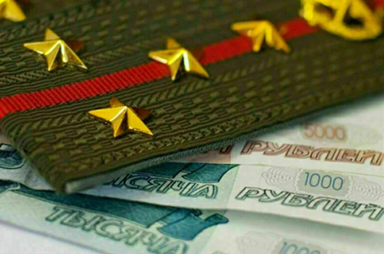 Базу для расчета военных пенсий в 2022 году индексировать не будут