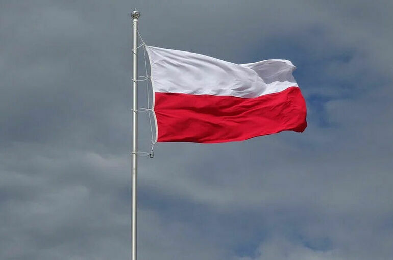 Белоруссия назвала число беженцев на границе с Польшей