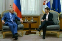 Посол России вручил премьеру Сербии приглашение посетить Москву