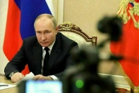 Путин рассказал, насколько может вырасти МРОТ