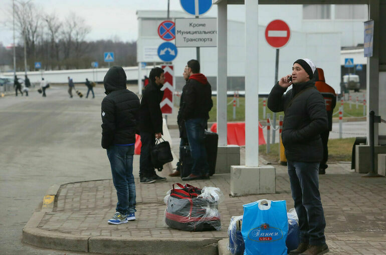 В Совбезе заявили об увеличении числа мигрантов, которые пытаются попасть в ЕС через РФ 