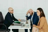 В России предложили ввести обязательные мирные переговоры при разводах