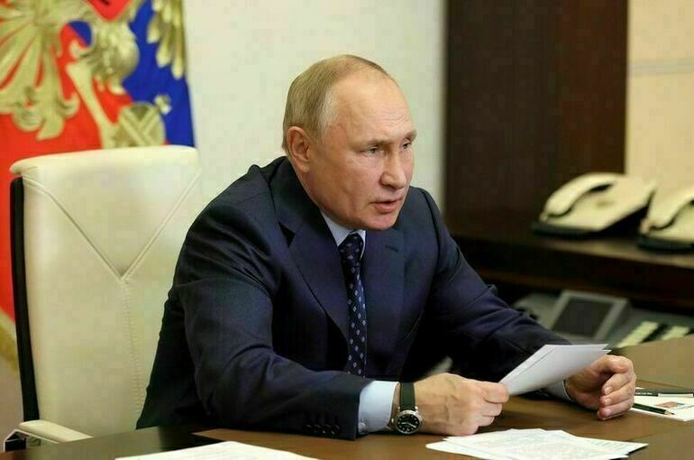 Путин высказал Байдену озабоченность провокациями Киева против Донбасса