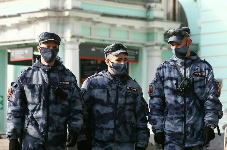 Порядок обеспечения сотрудников Росгвардии формой уточнили