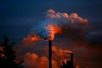 Кабмин одобрил законопроект об эксперименте по CO2 в нескольких регионах