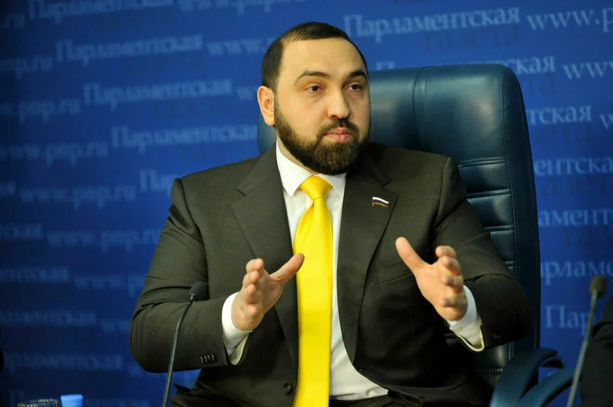Бийсултан Хамзаев