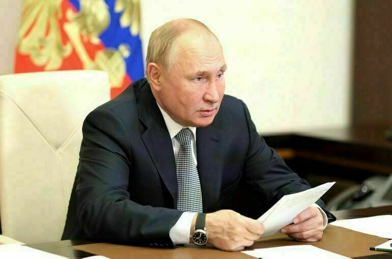 Путин подписал закон о составе судов при апелляции по уголовному делу