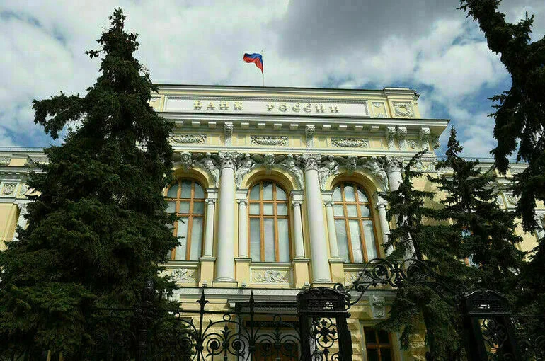 Банк России зафиксировал нарастание закредитованности граждан