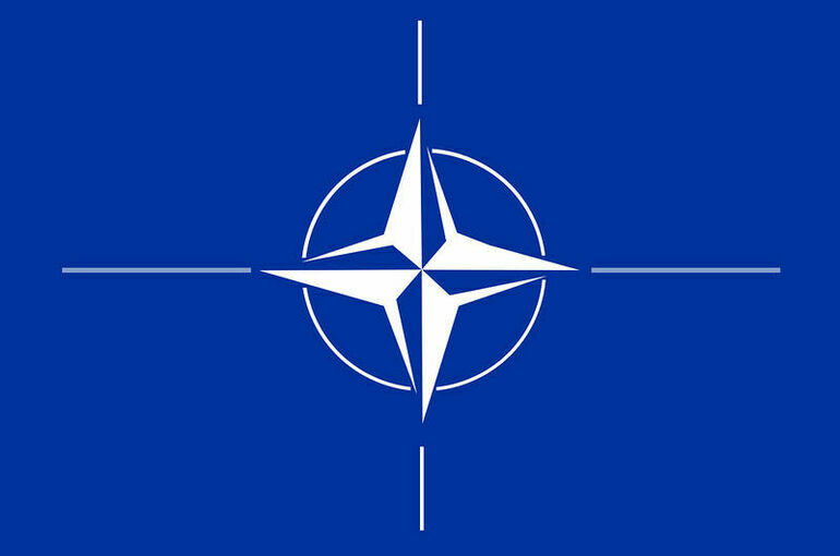 НАТО готовится к вооружённому конфликту с Россией, считают в Минобороны