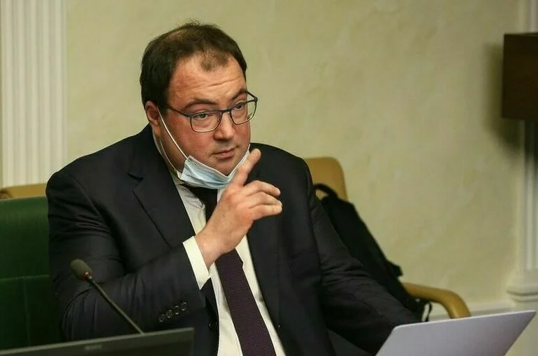Минцифры: электронные паспорта внедрят по всей стране сразу после пилота в трёх регионах