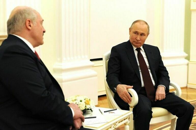 Путин и Лукашенко проводят встречу в Петербурге