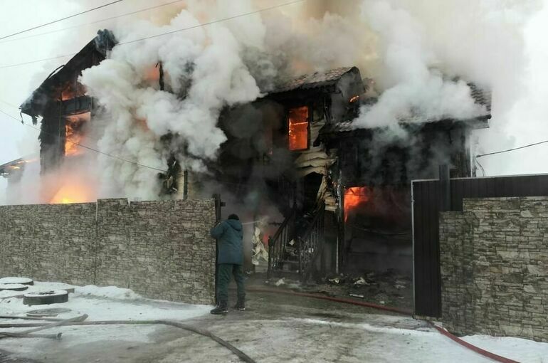 При пожаре в Иркутской области погибли пять человек 
