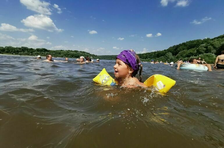В России планируют ежегодно обучать плаванию не менее 500 тыс. детей