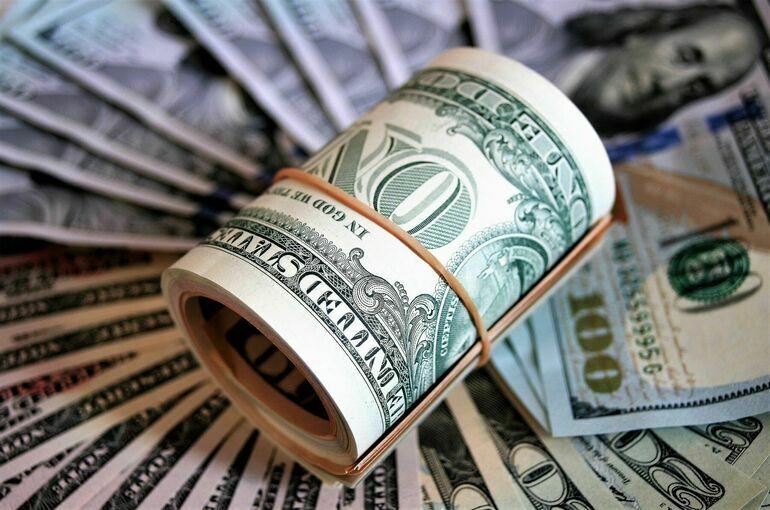 Аналитик не исключил укрепления рубля к доллару к концу февраля 