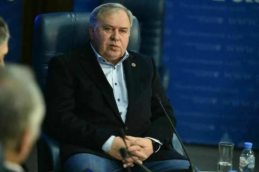 Михаил Аничкин