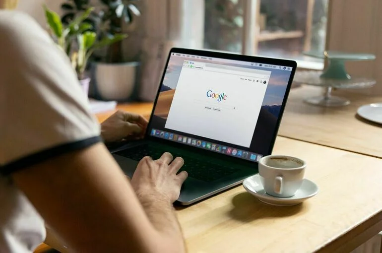 Московский суд оштрафовал Google на 4 млн рублей за ссылки на запрещённые в России сайты