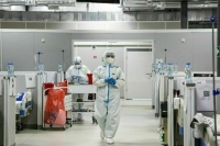 Систему здравоохранения подготовят к увеличению числа больных в связи с «омикроном»
