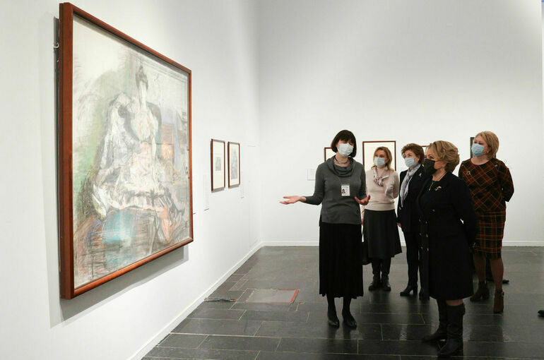 Матвиенко посетила крупнейшую за последние 65 лет выставку работ Михаила Врубеля