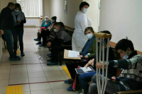 Власти Петербурга опасаются всплеска заболеваемости коронавирусом до 10 тысяч человек
