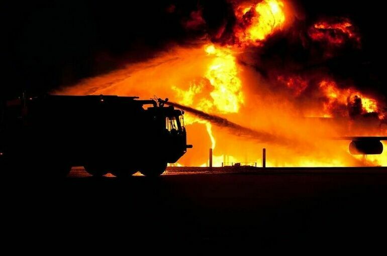 Двое спасателей погибли при пожаре в Иркутской области