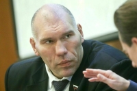 «Паспорт болельщика» хорошо зарекомендовал себя в России, считает Валуев