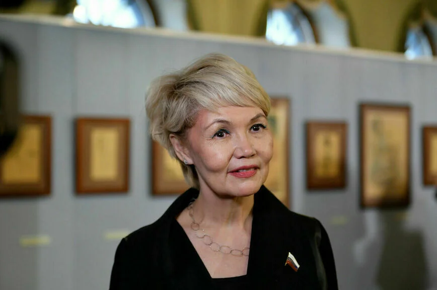 Дина Оюн