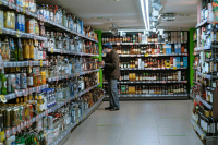 В России повысили минимальные цены на водку, бренди и коньяк
