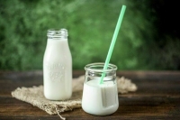 Резкого роста цен на «молочку» в Минсельхозе не ждут, но точечных колебаний не исключают