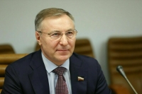 Сенатор Варфоломеев поддержал перевод работников на удаленку