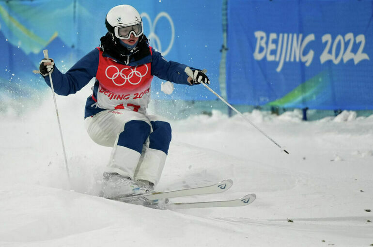 Фристайлистка Смирнова завоевала бронзу на Олимпийских играх в Пекине
