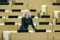 Депутат призвала допустить в социальные учреждения волонтеров