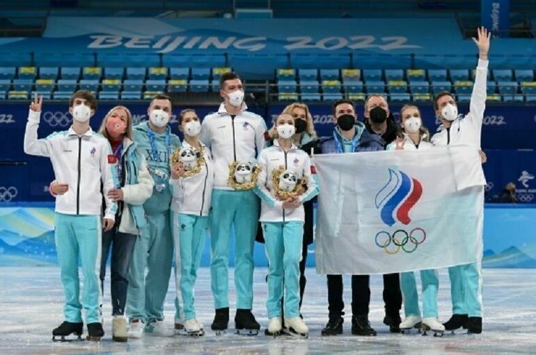 СМИ: награждение фигуристов отложили из-за проблем с допинг-тестом россиянина