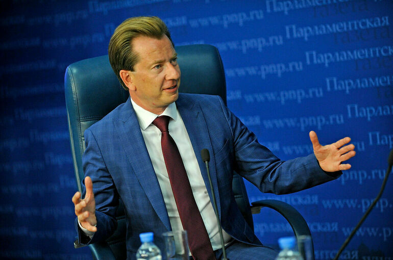 Бурматов рассчитывает на быстрое принятие закона об участии бизнеса в создании зооприютов