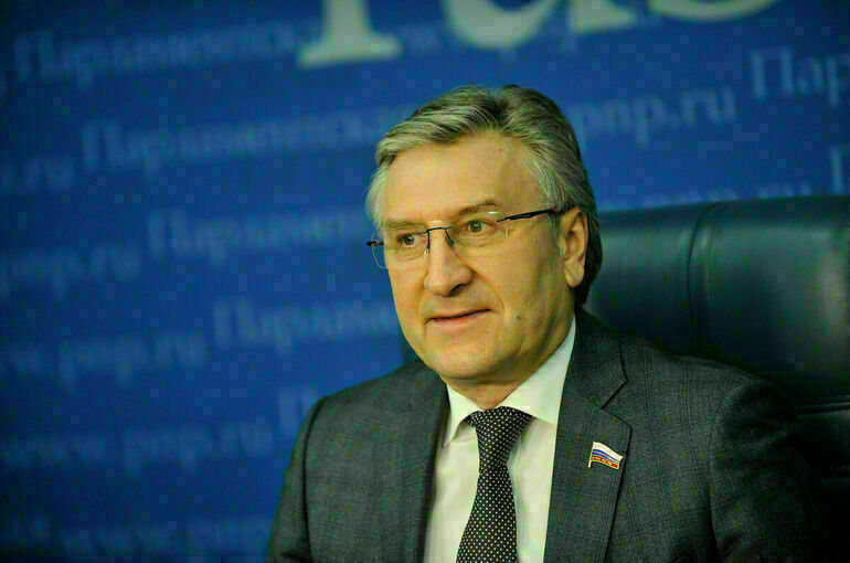 Фаррахов о ситуации с фигуристкой Валиевой: надеюсь, это слухи