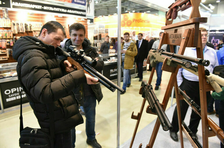 В России могут изменить правила покупки оружия