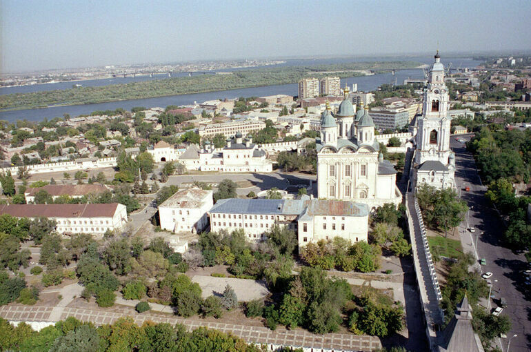 В Астраханской области приняли два закона социальной направленности