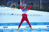 Большунов станет знаменосцем сборной РФ на закрытии Олимпиады в Пекине