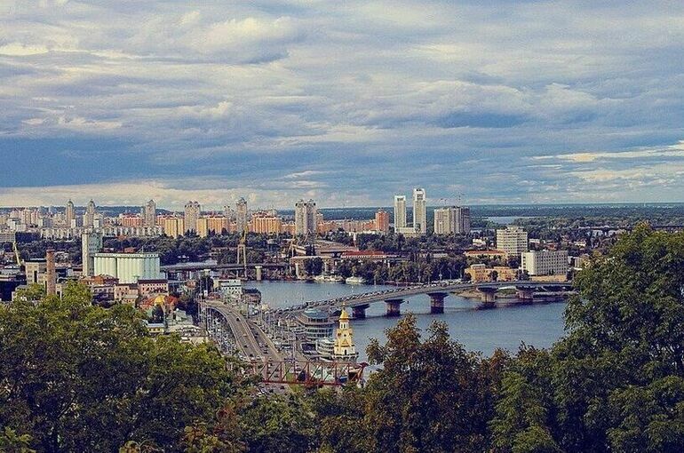 На Украине ввели военное положение