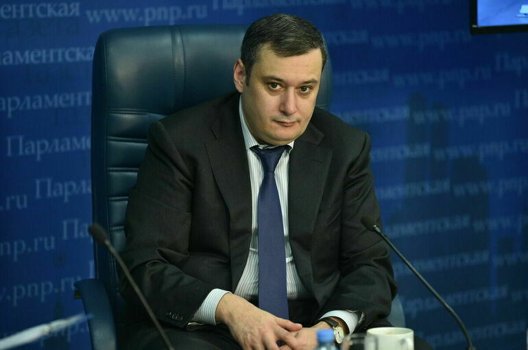 Хинштейн призвал не верить фейкам об операции в ДНР и ЛНР 