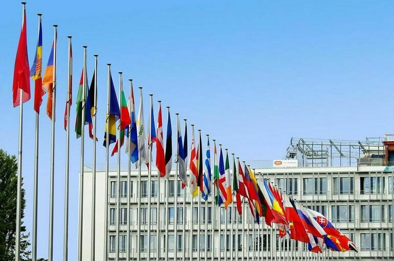 Европарламент 1 марта проведет экстренную сессию по ситуации на Украине