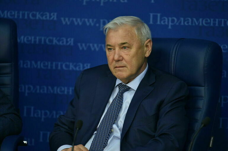 Аксаков расскажет, как Россия готовится к очередному пакету санкций от ЕС